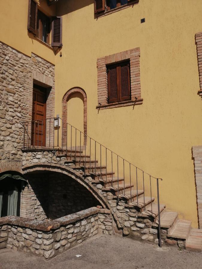 Sulle Orme Di Francesco Appartamento Verde Bastia Umbra Exterior photo